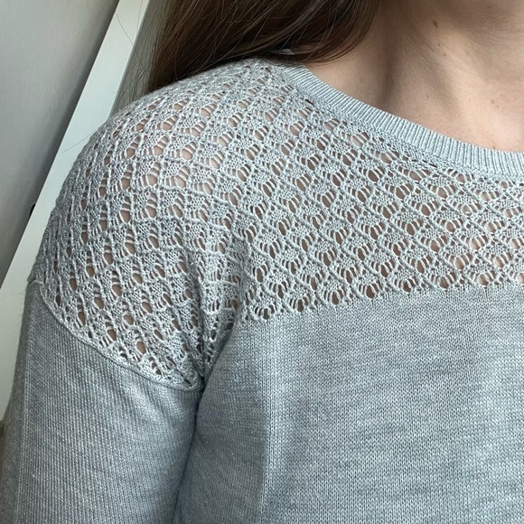 Banana Republic Crochet Short Sleeve Sweater - Picture 3 of 9